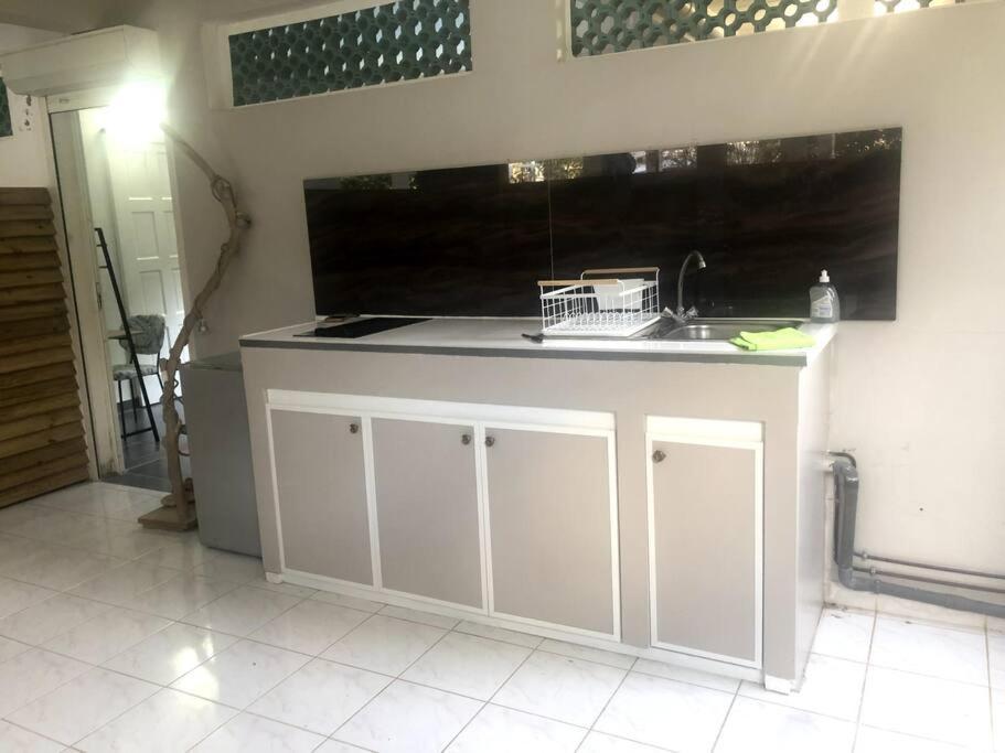 Studio Cosy Avec Piscine Saint-Joseph Екстериор снимка