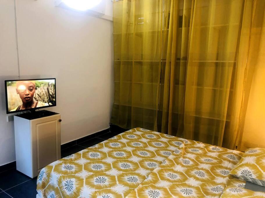Studio Cosy Avec Piscine Saint-Joseph Екстериор снимка